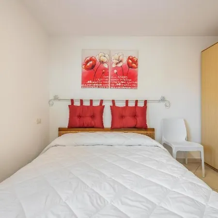 Platino Apartment *